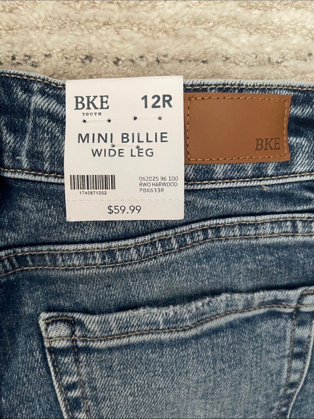 BKE Mini Billie Wide Leg Jeans - Faded Blue Wash - Picture 5 of 5